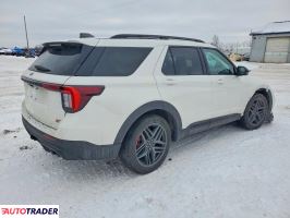 Ford Explorer 2025 3
