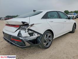 Hyundai Elantra 2025 2