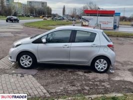 Toyota Yaris 2012 1.0 69 KM