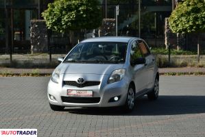 Toyota Yaris 2010 1.4 90 KM Toyota Yaris 2010 1.4 90 KM