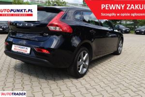 Volvo V40 2016 2 120 KM Volvo V40 2016 2 120 KM