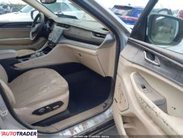 Jeep Grand Cherokee 2022 3