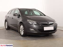 Opel Astra - zobacz ofertę