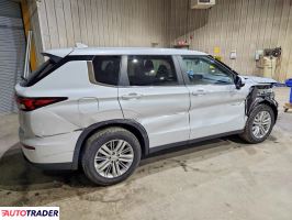 Mitsubishi Outlander 2024 2