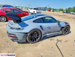 Porsche 911 2023 4