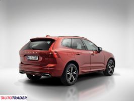 Volvo XC60 2021 2.0 197 KM