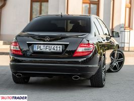 Mercedes C-klasa 2011 3.0 231 KM