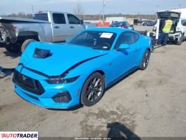 Ford Mustang 2025 5