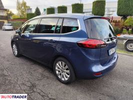 Opel Zafira 2016 1.4 120 KM
