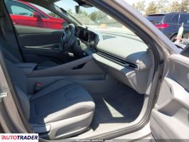 Hyundai Elantra 2023 1
