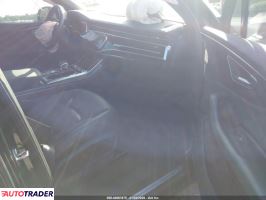 Audi Q7 2021 3