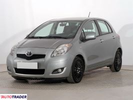 Toyota Yaris 2010 1.3 99 KM Toyota Yaris 2010 1.3 99 KM