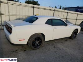 Dodge Challenger 2021 3