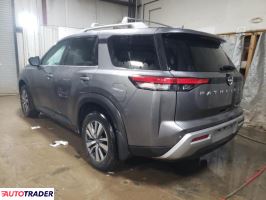 Nissan Pathfinder 2022 3