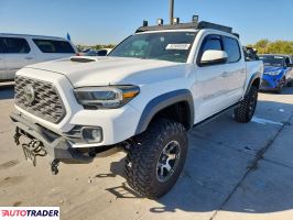 Toyota Tacoma - zobacz ofertę