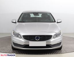 Volvo V60 2016 2.0 147 KM