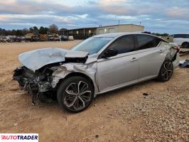 Nissan Altima 2025 2