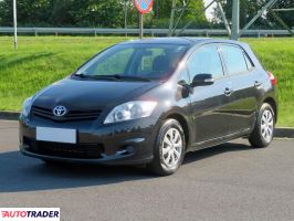 Toyota Auris 2013 1.3 97 KM Toyota Auris 2013 1.3 97 KM