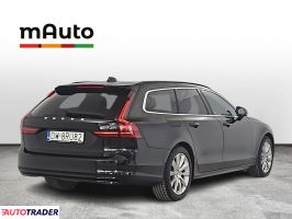 Volvo V90 2022 2.0 197 KM