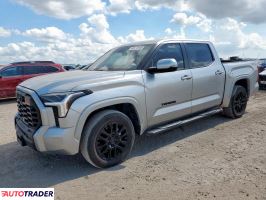 Toyota Tundra - zobacz ofertę