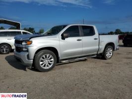 Chevrolet Silverado 2019 4