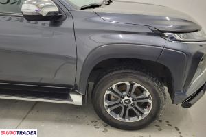 Mitsubishi L200 2021 2.3 150 KM