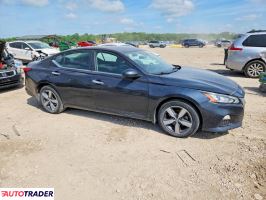 Nissan Altima 2021 2