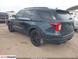 Ford Explorer 2022 3