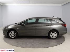 Opel Astra 2018 1.6 108 KM