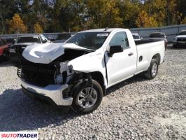 Chevrolet Silverado 2021 4