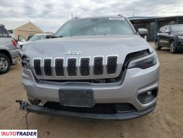 Jeep Cherokee 2019 3