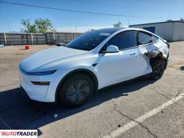 Tesla Model Y 2026