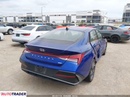 Hyundai Elantra 2025 1
