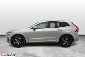 Volvo XC60 2018 2.0 150 KM