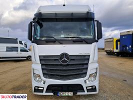 Mercedes actros