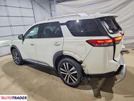 Nissan Pathfinder 2023 3