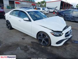 Mercedes 300 - zobacz ofertę