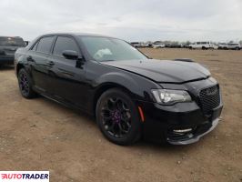 Chrysler 300C 2022 3