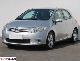 Toyota Auris 2012 1.6 130 KM