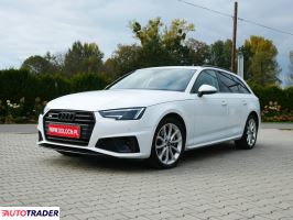 Audi A4 2019 2.0 190 KM