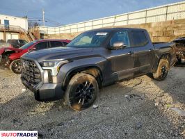 Toyota Tundra - zobacz ofertę