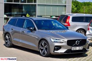 Volvo V60 2021 2.0 163 KM Volvo V60 2021 2.0 163 KM