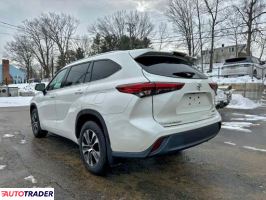 Toyota Highlander 2020 3