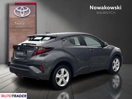Toyota C-HR 2021 1.8 122 KM
