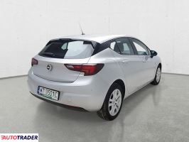 Opel Astra 2020 1.2 145 KM