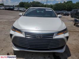 Toyota Avalon 2019 3