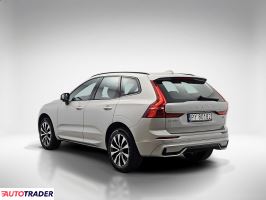 Volvo XC60 2023 2.0 197 KM