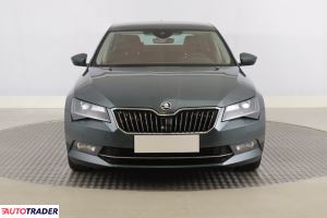 Skoda Superb 2019 2.0 147 KM