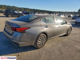 Nissan Altima 2025 2