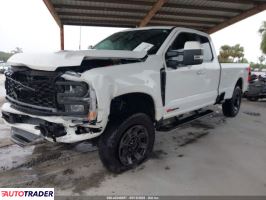 Ford Pozostałe 2023 6 Ford Pozostałe 2023 6